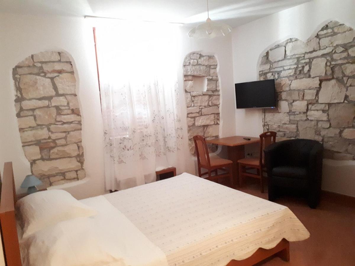 Apartments Lav Porec Exterior photo